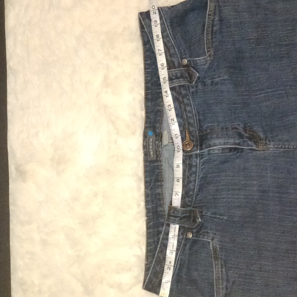 🌟4/$25⭐️Venezia Jeans - Picture 8 of 13